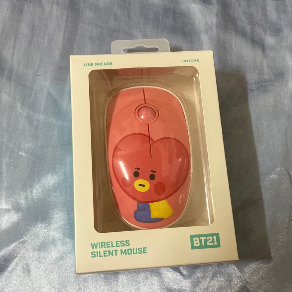 BT21 Tata Wireless Silent Mouse